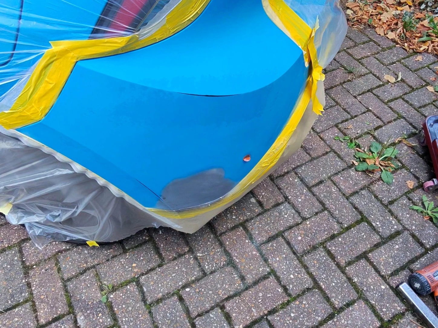mg-rear-bumper-paintwork-preparation mg-rear-bumper-paintwork-preparation