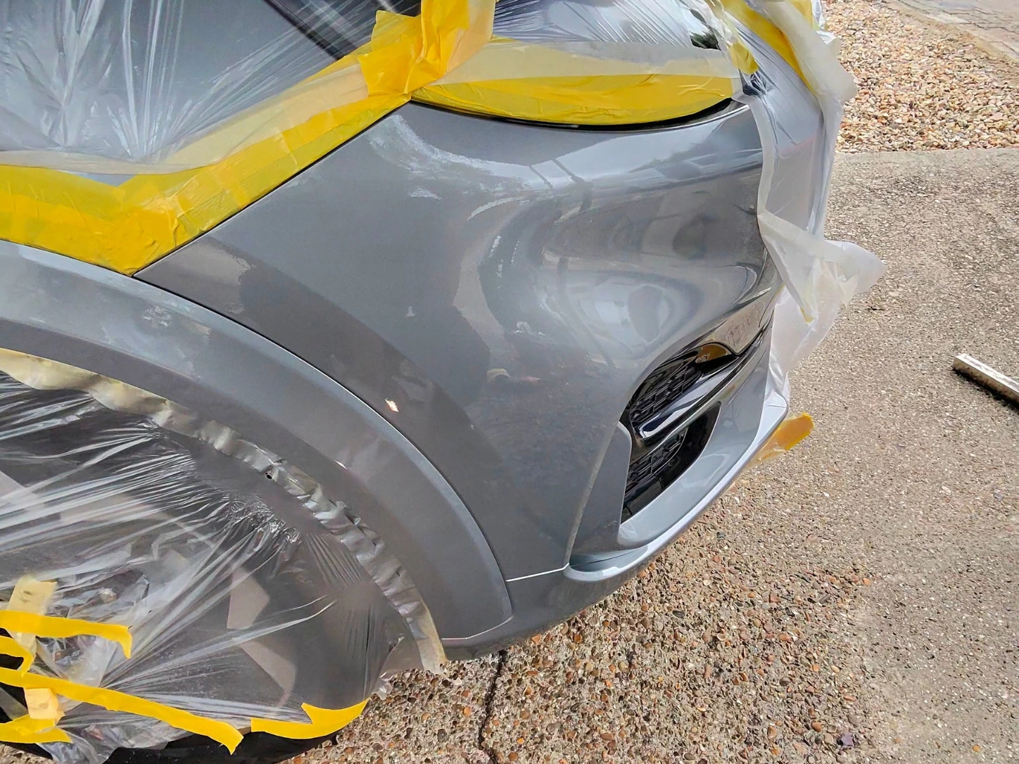 toyota-vitz-rear-bumper-repair-before